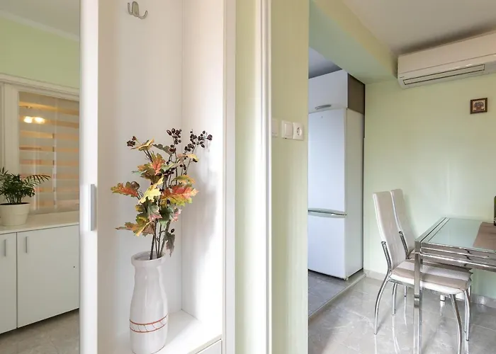 Διαμέρισμα Beach Apartment Krk Town